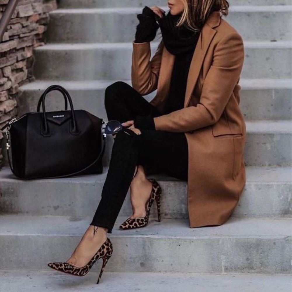 New Nine West leopard print pump heels